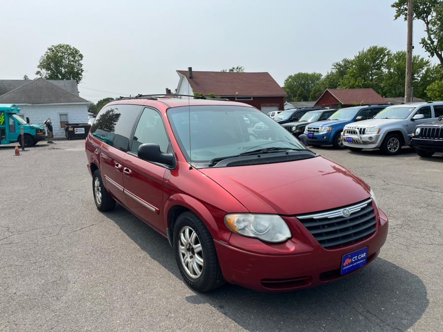 2005 Chrysler Town & Country 4dr LWB Touring FWD, available for sale in East Windsor, Connecticut | CT Car Co LLC. East Windsor, Connecticut 2005 Chrysler Town & Country 4dr LWB Touring FWD, available for sale in East Windsor, Connecticut | CT Car Co LLC. East Windsor, Connecticut