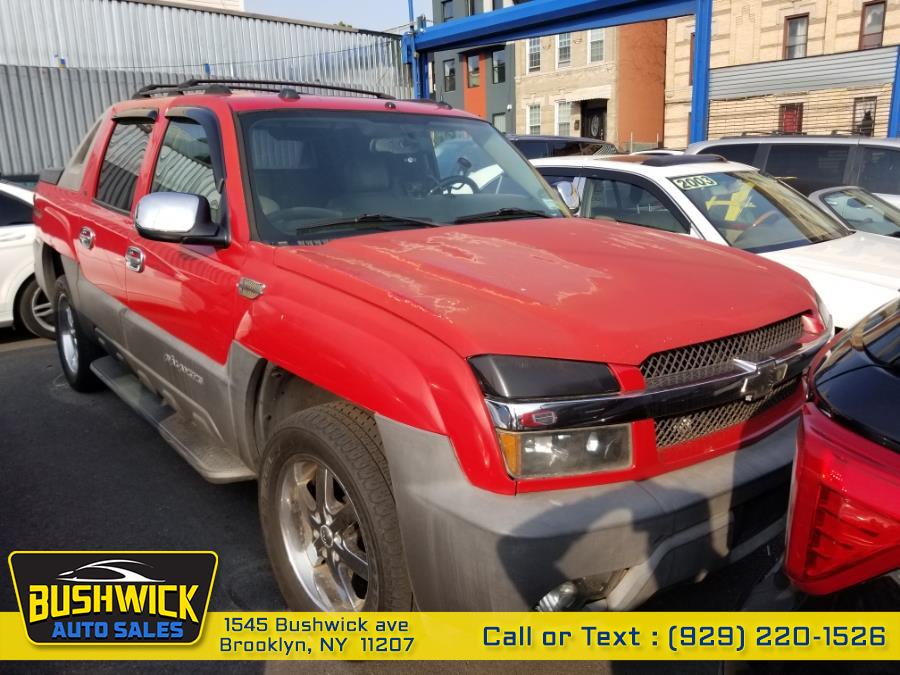 2005 Chevrolet Avalanche 1500 5dr Crew Cab 130" WB 4WD LS, available for sale in Brooklyn, New York | Bushwick Auto Sales LLC. Brooklyn, New York 2005 Chevrolet Avalanche 1500 5dr Crew Cab 130" WB 4WD LS, available for sale in Brooklyn, New York | Bushwick Auto Sales LLC. Brooklyn, New York