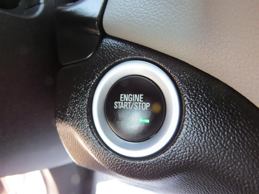 2019 Chevrolet Equinox LS 4x4 4dr SUV w/1LS, available for sale in Auburn, Maine | Lake City Exports Inc. Auburn, Maine 2019 Chevrolet Equinox LS 4x4 4dr SUV w/1LS, available for sale in Auburn, Maine | Lake City Exports Inc. Auburn, Maine