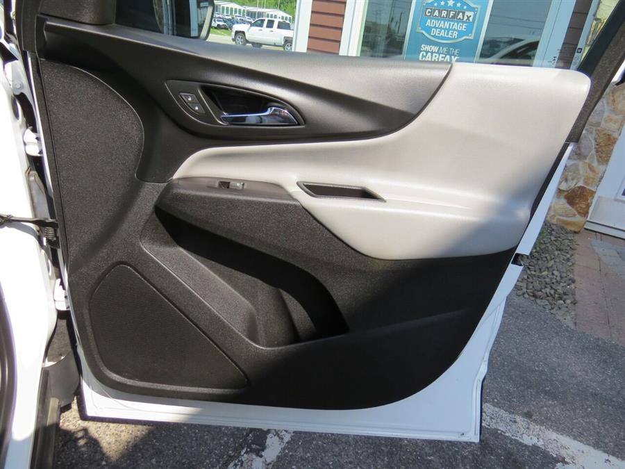2019 Chevrolet Equinox LS 4x4 4dr SUV w/1LS, available for sale in Auburn, Maine | Lake City Exports Inc. Auburn, Maine 2019 Chevrolet Equinox LS 4x4 4dr SUV w/1LS, available for sale in Auburn, Maine | Lake City Exports Inc. Auburn, Maine