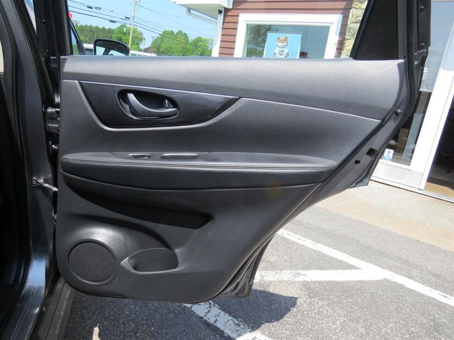 2019 Nissan Rogue S AWD 4dr Crossover, available for sale in Auburn, Maine | Lake City Exports Inc. Auburn, Maine 2019 Nissan Rogue S AWD 4dr Crossover, available for sale in Auburn, Maine | Lake City Exports Inc. Auburn, Maine