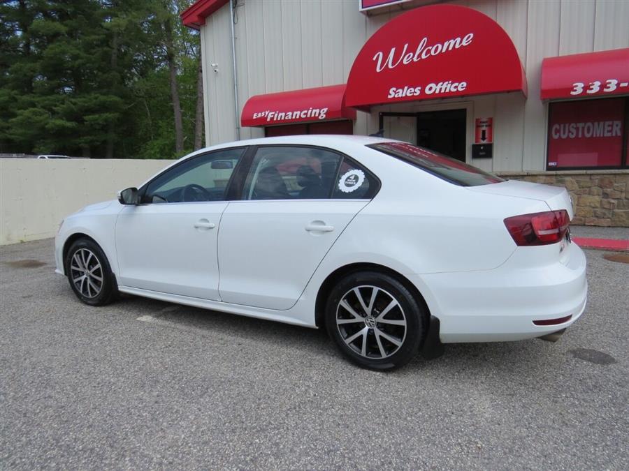 2017 Volkswagen Jetta 1.4T SE 4dr Sedan 6A, available for sale in Auburn, Maine | Lake City Exports Inc. Auburn, Maine 2017 Volkswagen Jetta 1.4T SE 4dr Sedan 6A, available for sale in Auburn, Maine | Lake City Exports Inc. Auburn, Maine
