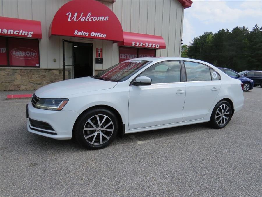 2017 Volkswagen Jetta 1.4T SE 4dr Sedan 6A, available for sale in Auburn, Maine | Lake City Exports Inc. Auburn, Maine 2017 Volkswagen Jetta 1.4T SE 4dr Sedan 6A, available for sale in Auburn, Maine | Lake City Exports Inc. Auburn, Maine