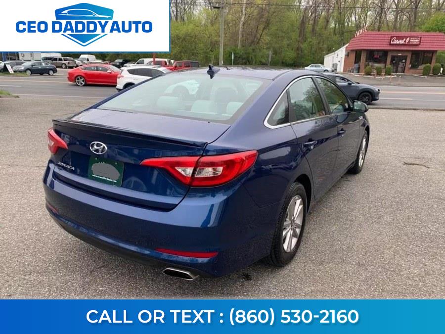 2015 Hyundai Sonata 4dr Sdn 2.4L SE PZEV, available for sale in Online only, Connecticut | CEO DADDY AUTO. Online only, Connecticut 2015 Hyundai Sonata 4dr Sdn 2.4L SE PZEV, available for sale in Online only, Connecticut | CEO DADDY AUTO. Online only, Connecticut