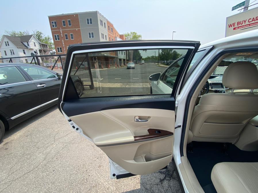 2013 Toyota Venza 4dr Wgn I4 AWD LE (Natl), available for sale in Hartford, Connecticut | VEB Auto Sales. Hartford, Connecticut 2013 Toyota Venza 4dr Wgn I4 AWD LE (Natl), available for sale in Hartford, Connecticut | VEB Auto Sales. Hartford, Connecticut