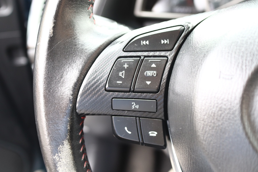 2014 Mazda Mazda3 5dr HB Man i Grand Touring, available for sale in Jamaica, New York | Hillside Auto Mall Inc.. Jamaica, New York 2014 Mazda Mazda3 5dr HB Man i Grand Touring, available for sale in Jamaica, New York | Hillside Auto Mall Inc.. Jamaica, New York