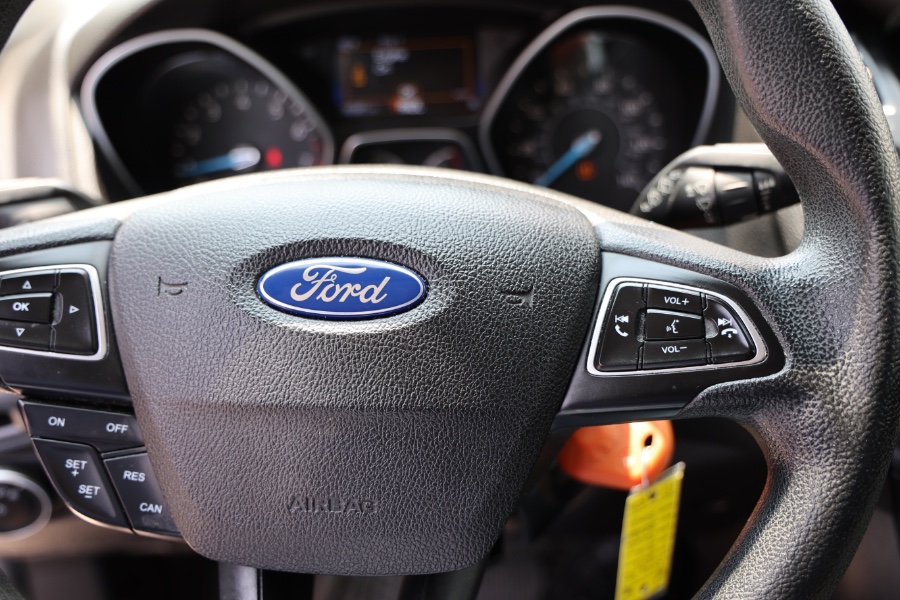 2016 Ford Focus 5dr HB SE, available for sale in Jamaica, New York | Hillside Auto Mall Inc.. Jamaica, New York 2016 Ford Focus 5dr HB SE, available for sale in Jamaica, New York | Hillside Auto Mall Inc.. Jamaica, New York