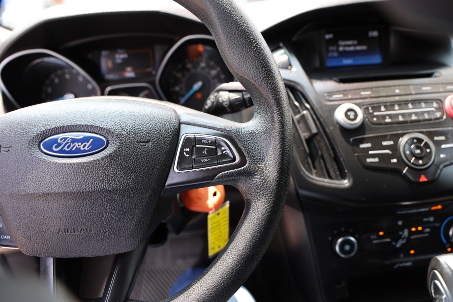 2016 Ford Focus 5dr HB SE, available for sale in Jamaica, New York | Hillside Auto Mall Inc.. Jamaica, New York 2016 Ford Focus 5dr HB SE, available for sale in Jamaica, New York | Hillside Auto Mall Inc.. Jamaica, New York