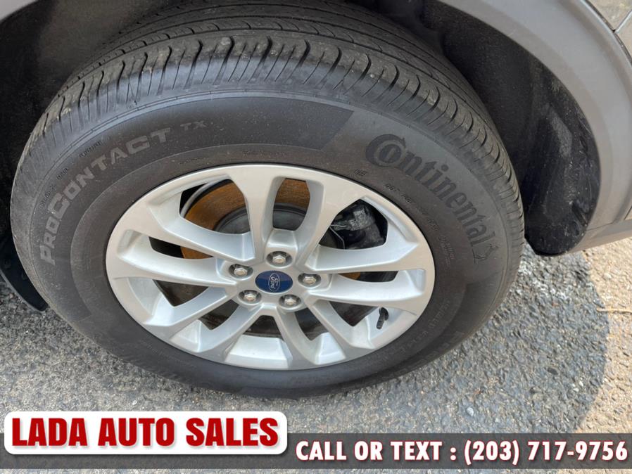 2020 Ford Escape SE AWD, available for sale in Bridgeport, Connecticut | Lada Auto Sales. Bridgeport, Connecticut 2020 Ford Escape SE AWD, available for sale in Bridgeport, Connecticut | Lada Auto Sales. Bridgeport, Connecticut