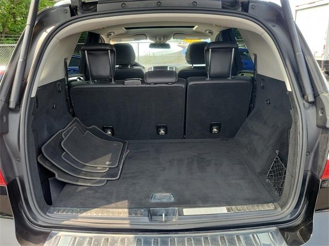 2013 Mercedes-benz M-class ML 350, available for sale in Stratford, Connecticut | Wiz Leasing Inc. Stratford, Connecticut 2013 Mercedes-benz M-class ML 350, available for sale in Stratford, Connecticut | Wiz Leasing Inc. Stratford, Connecticut