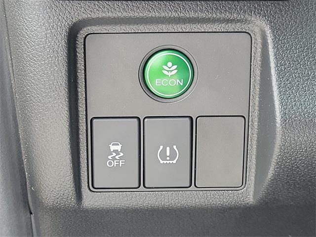 2016 Honda Hr-v EX, available for sale in Stratford, Connecticut | Wiz Leasing Inc. Stratford, Connecticut 2016 Honda Hr-v EX, available for sale in Stratford, Connecticut | Wiz Leasing Inc. Stratford, Connecticut