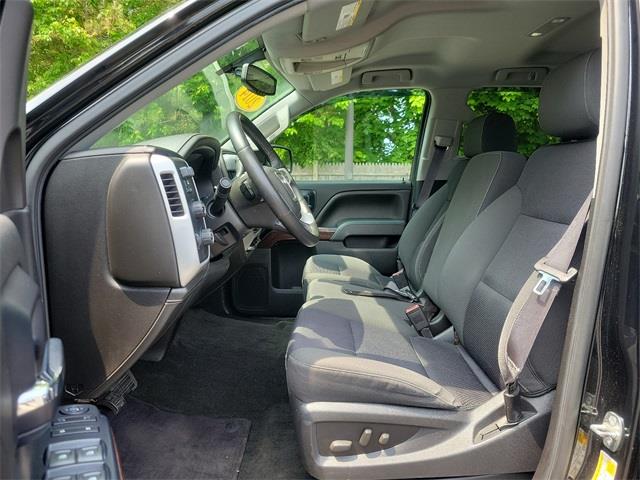 2014 GMC Sierra 1500 SLE, available for sale in Stratford, Connecticut | Wiz Leasing Inc. Stratford, Connecticut 2014 GMC Sierra 1500 SLE, available for sale in Stratford, Connecticut | Wiz Leasing Inc. Stratford, Connecticut