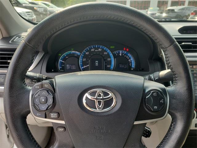 2012 Toyota Camry Hybrid XLE, available for sale in Stratford, Connecticut | Wiz Leasing Inc. Stratford, Connecticut 2012 Toyota Camry Hybrid XLE, available for sale in Stratford, Connecticut | Wiz Leasing Inc. Stratford, Connecticut