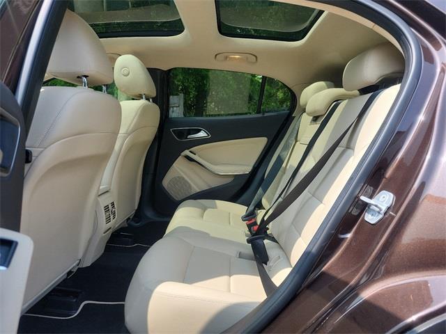 2015 Mercedes-benz Gla GLA 250, available for sale in Stratford, Connecticut | Wiz Leasing Inc. Stratford, Connecticut 2015 Mercedes-benz Gla GLA 250, available for sale in Stratford, Connecticut | Wiz Leasing Inc. Stratford, Connecticut
