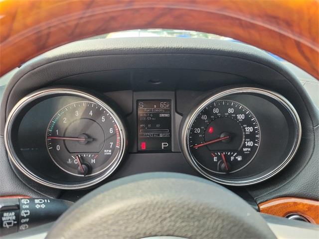 2013 Jeep Grand Cherokee Overland, available for sale in Stratford, Connecticut | Wiz Leasing Inc. Stratford, Connecticut 2013 Jeep Grand Cherokee Overland, available for sale in Stratford, Connecticut | Wiz Leasing Inc. Stratford, Connecticut