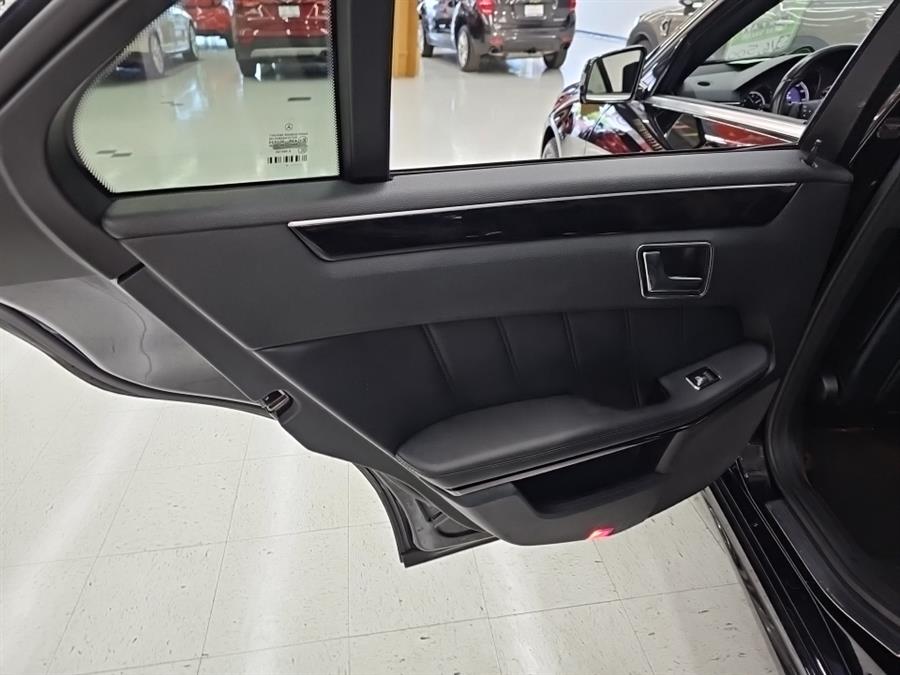 2010 Mercedes-Benz E-Class 4dr Sdn E 550 Sport 4MATIC, available for sale in West Haven, Connecticut | Auto Fair Inc.. West Haven, Connecticut 2010 Mercedes-Benz E-Class 4dr Sdn E 550 Sport 4MATIC, available for sale in West Haven, Connecticut | Auto Fair Inc.. West Haven, Connecticut
