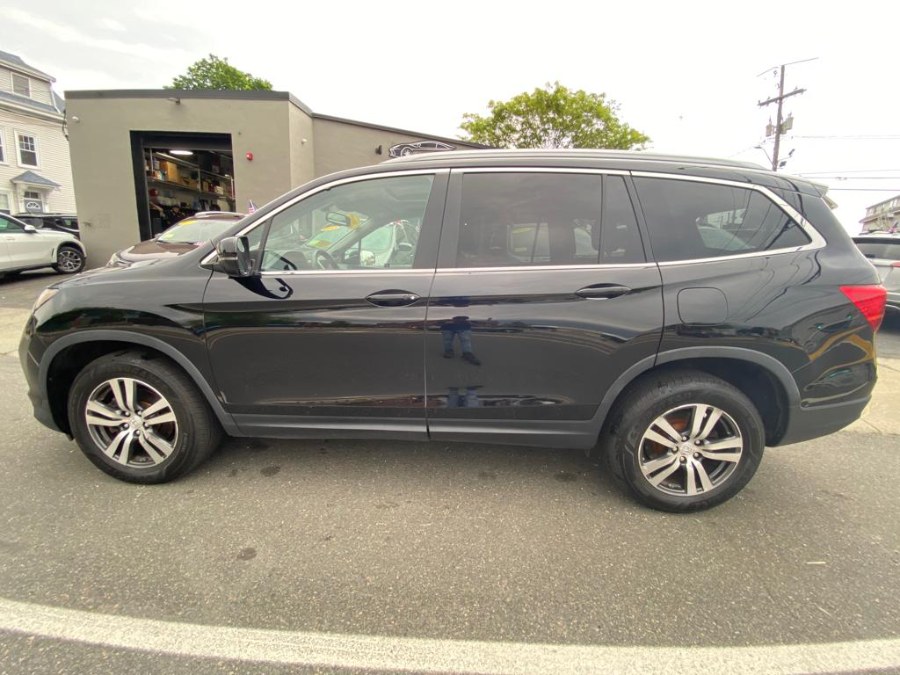 2017 Honda Pilot EX-L AWD, available for sale in Peabody, Massachusetts | New Star Motors. Peabody, Massachusetts 2017 Honda Pilot EX-L AWD, available for sale in Peabody, Massachusetts | New Star Motors. Peabody, Massachusetts