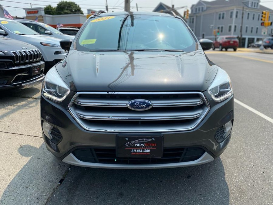 2017 Ford Escape SE 4WD, available for sale in Peabody, Massachusetts | New Star Motors. Peabody, Massachusetts 2017 Ford Escape SE 4WD, available for sale in Peabody, Massachusetts | New Star Motors. Peabody, Massachusetts