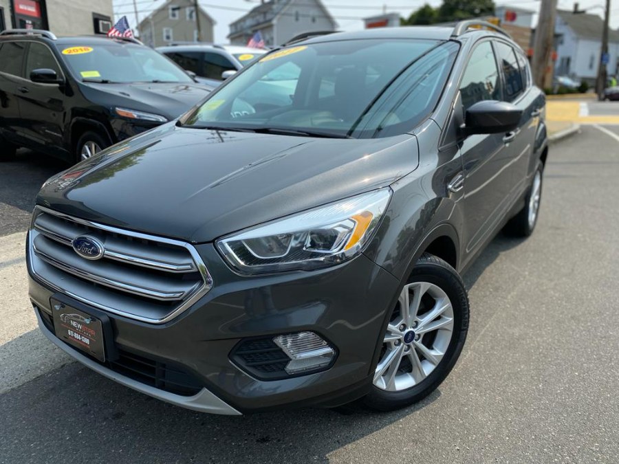 Used Ford Escape SE 4WD 2017 | New Star Motors. Peabody, Massachusetts