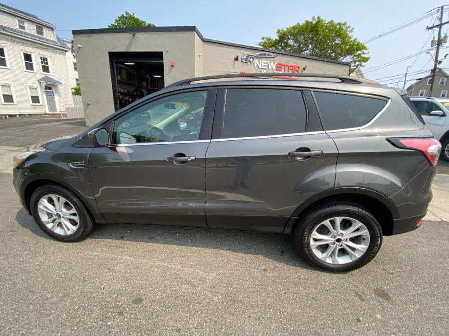 2017 Ford Escape SE 4WD, available for sale in Peabody, Massachusetts | New Star Motors. Peabody, Massachusetts 2017 Ford Escape SE 4WD, available for sale in Peabody, Massachusetts | New Star Motors. Peabody, Massachusetts