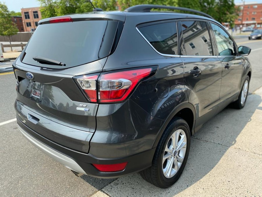 2017 Ford Escape SE 4WD, available for sale in Peabody, Massachusetts | New Star Motors. Peabody, Massachusetts 2017 Ford Escape SE 4WD, available for sale in Peabody, Massachusetts | New Star Motors. Peabody, Massachusetts