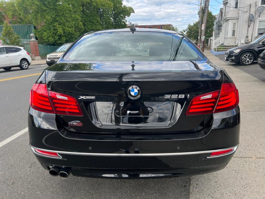 2014 BMW 5 Series 4dr Sdn 528i xDrive AWD, available for sale in Peabody, Massachusetts | New Star Motors. Peabody, Massachusetts 2014 BMW 5 Series 4dr Sdn 528i xDrive AWD, available for sale in Peabody, Massachusetts | New Star Motors. Peabody, Massachusetts