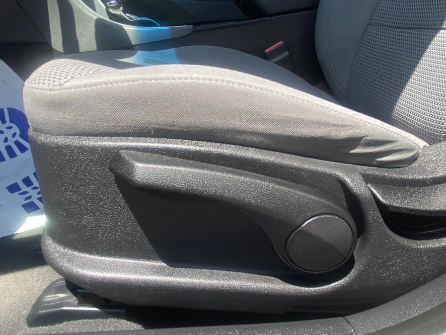 2011 Hyundai Sonata BASE, available for sale in Bridgeport, Connecticut | CT Auto. Bridgeport, Connecticut 2011 Hyundai Sonata BASE, available for sale in Bridgeport, Connecticut | CT Auto. Bridgeport, Connecticut