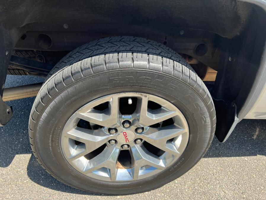 2015 GMC Sierra 1500 4WD Crew Cab 143.5" SLT, available for sale in Waterbury, Connecticut | Platinum Auto Care. Waterbury, Connecticut 2015 GMC Sierra 1500 4WD Crew Cab 143.5" SLT, available for sale in Waterbury, Connecticut | Platinum Auto Care. Waterbury, Connecticut