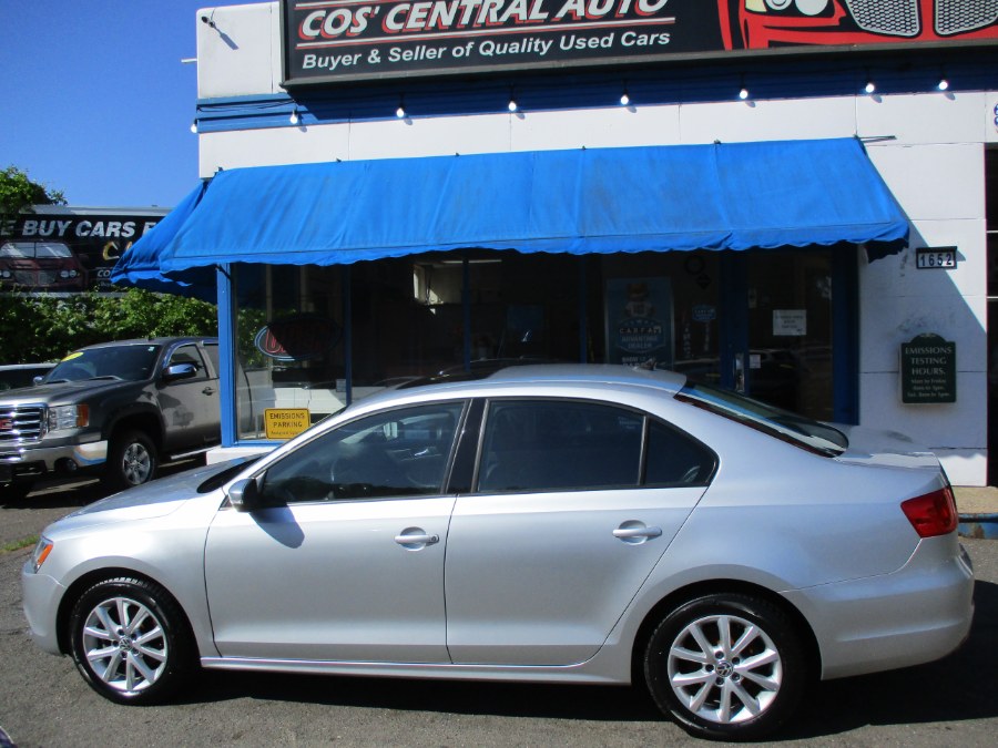 2011 Volkswagen Jetta Sedan 4dr Manual SE PZEV, available for sale in Meriden, Connecticut | Cos Central Auto. Meriden, Connecticut 2011 Volkswagen Jetta Sedan 4dr Manual SE PZEV, available for sale in Meriden, Connecticut | Cos Central Auto. Meriden, Connecticut