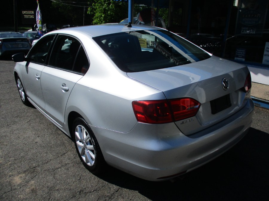 2011 Volkswagen Jetta Sedan 4dr Manual SE PZEV, available for sale in Meriden, Connecticut | Cos Central Auto. Meriden, Connecticut 2011 Volkswagen Jetta Sedan 4dr Manual SE PZEV, available for sale in Meriden, Connecticut | Cos Central Auto. Meriden, Connecticut