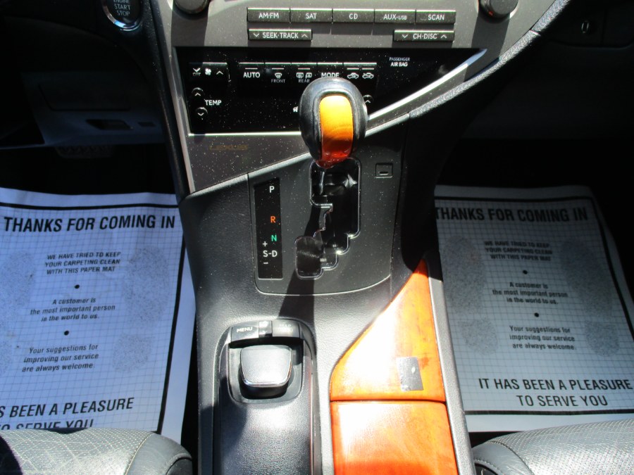 2010 Lexus RX 350 AWD 4dr, available for sale in Meriden, Connecticut | Cos Central Auto. Meriden, Connecticut 2010 Lexus RX 350 AWD 4dr, available for sale in Meriden, Connecticut | Cos Central Auto. Meriden, Connecticut