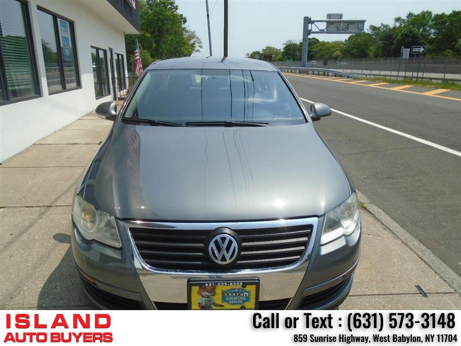 2008 Volkswagen Passat Turbo 4dr Sedan 6A, available for sale in West Babylon, New York | Island Auto Buyers. West Babylon, New York 2008 Volkswagen Passat Turbo 4dr Sedan 6A, available for sale in West Babylon, New York | Island Auto Buyers. West Babylon, New York