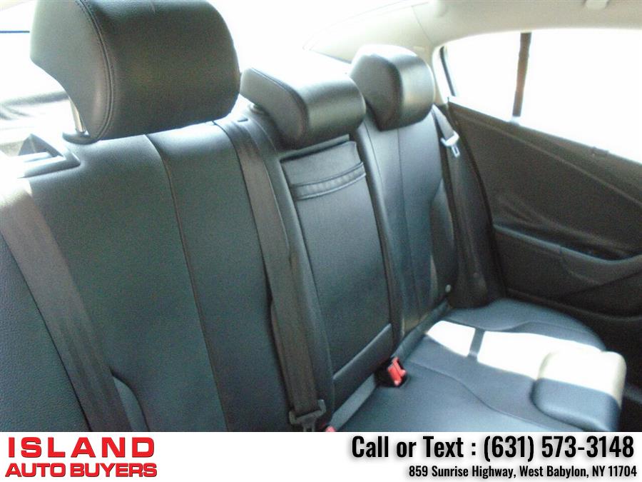 2008 Volkswagen Passat Turbo 4dr Sedan 6A, available for sale in West Babylon, New York | Island Auto Buyers. West Babylon, New York 2008 Volkswagen Passat Turbo 4dr Sedan 6A, available for sale in West Babylon, New York | Island Auto Buyers. West Babylon, New York
