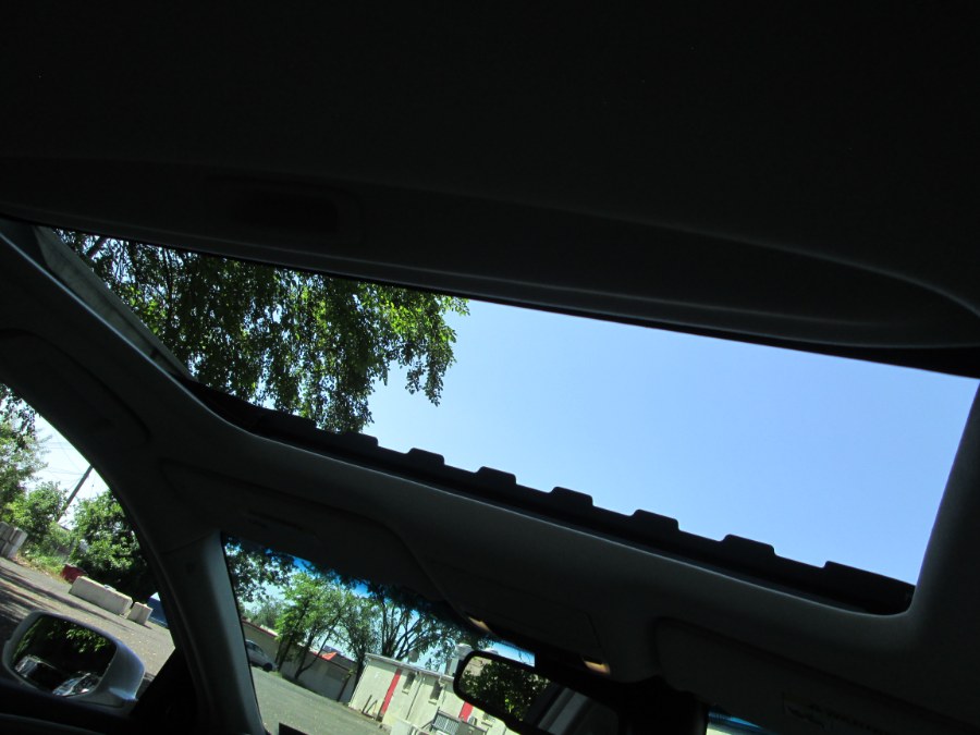2014 Acura RLX 4dr Sdn Tech Pkg, available for sale in Levittown, Pennsylvania | Levittown Auto. Levittown, Pennsylvania 2014 Acura RLX 4dr Sdn Tech Pkg, available for sale in Levittown, Pennsylvania | Levittown Auto. Levittown, Pennsylvania