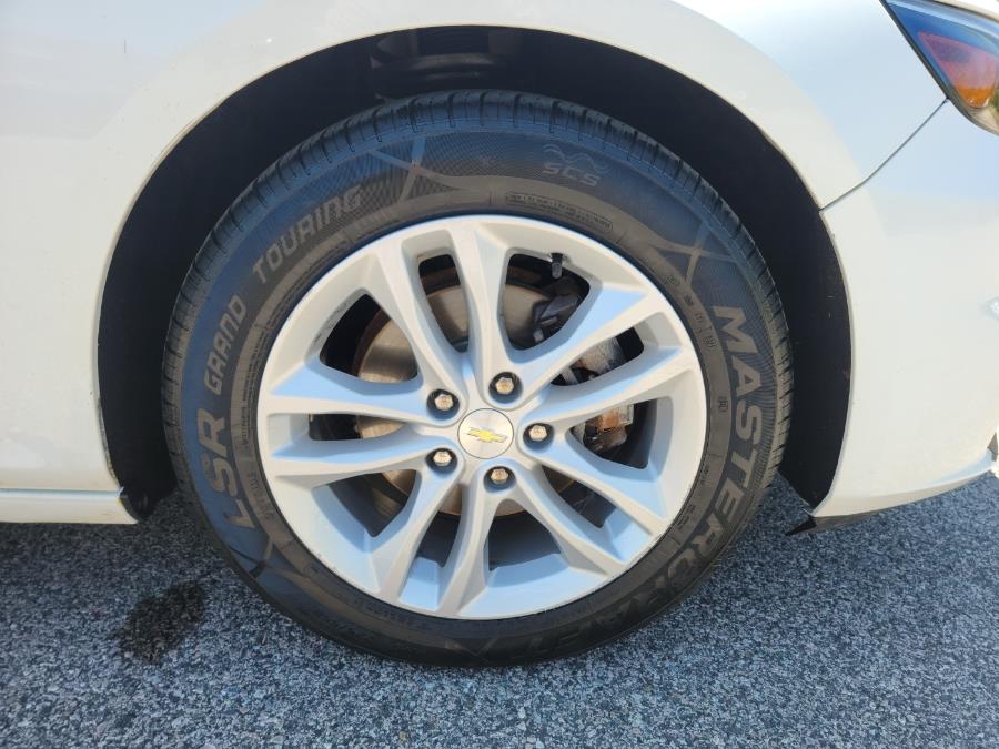 2018 Chevrolet Malibu 4dr Sdn LT w/1LT, available for sale in Philadelphia, Pennsylvania | Eugen's Auto Sales & Repairs. Philadelphia, Pennsylvania 2018 Chevrolet Malibu 4dr Sdn LT w/1LT, available for sale in Philadelphia, Pennsylvania | Eugen's Auto Sales & Repairs. Philadelphia, Pennsylvania