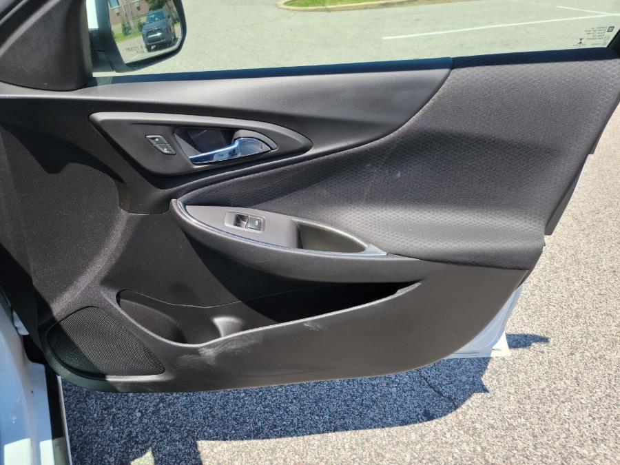 2018 Chevrolet Malibu 4dr Sdn LT w/1LT, available for sale in Philadelphia, Pennsylvania | Eugen's Auto Sales & Repairs. Philadelphia, Pennsylvania 2018 Chevrolet Malibu 4dr Sdn LT w/1LT, available for sale in Philadelphia, Pennsylvania | Eugen's Auto Sales & Repairs. Philadelphia, Pennsylvania