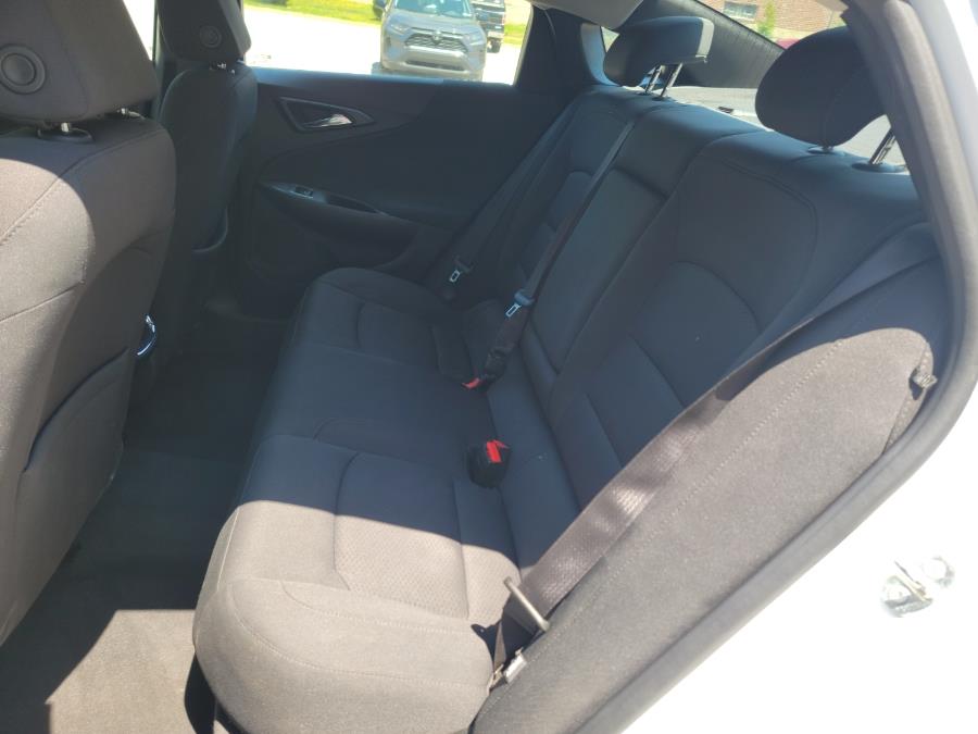 2018 Chevrolet Malibu 4dr Sdn LT w/1LT, available for sale in Philadelphia, Pennsylvania | Eugen's Auto Sales & Repairs. Philadelphia, Pennsylvania 2018 Chevrolet Malibu 4dr Sdn LT w/1LT, available for sale in Philadelphia, Pennsylvania | Eugen's Auto Sales & Repairs. Philadelphia, Pennsylvania