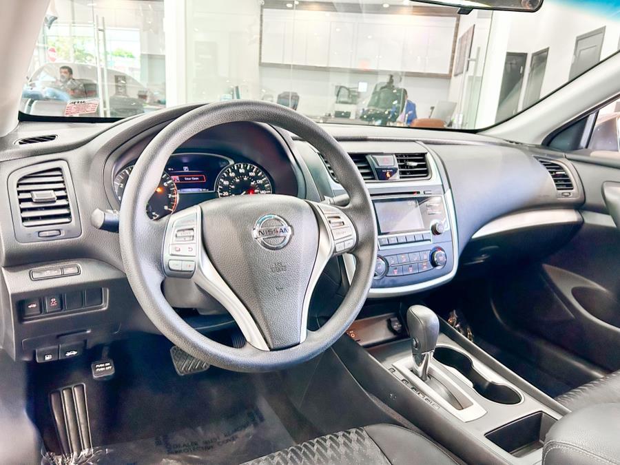 2018 Nissan Altima 2.5 S Sedan, available for sale in Franklin Square, New York | Luxury Motor Club. Franklin Square, New York 2018 Nissan Altima 2.5 S Sedan, available for sale in Franklin Square, New York | Luxury Motor Club. Franklin Square, New York