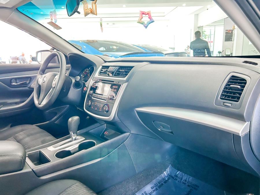 2018 Nissan Altima 2.5 S Sedan, available for sale in Franklin Square, New York | Luxury Motor Club. Franklin Square, New York 2018 Nissan Altima 2.5 S Sedan, available for sale in Franklin Square, New York | Luxury Motor Club. Franklin Square, New York