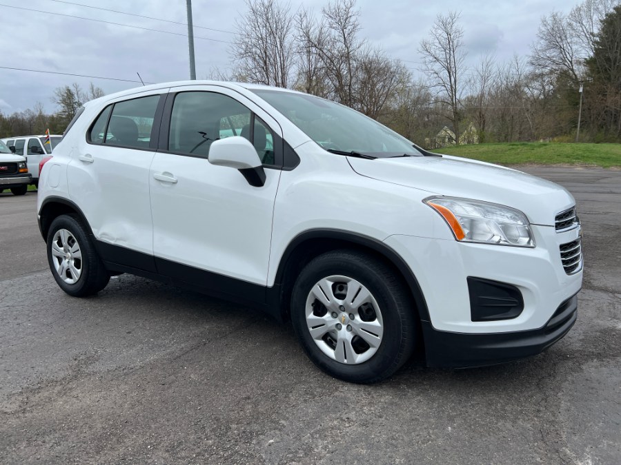 2015 Chevrolet Trax FWD 4dr LS w/1LS, available for sale in Ortonville, Michigan | Marsh Auto Sales LLC. Ortonville, Michigan 2015 Chevrolet Trax FWD 4dr LS w/1LS, available for sale in Ortonville, Michigan | Marsh Auto Sales LLC. Ortonville, Michigan