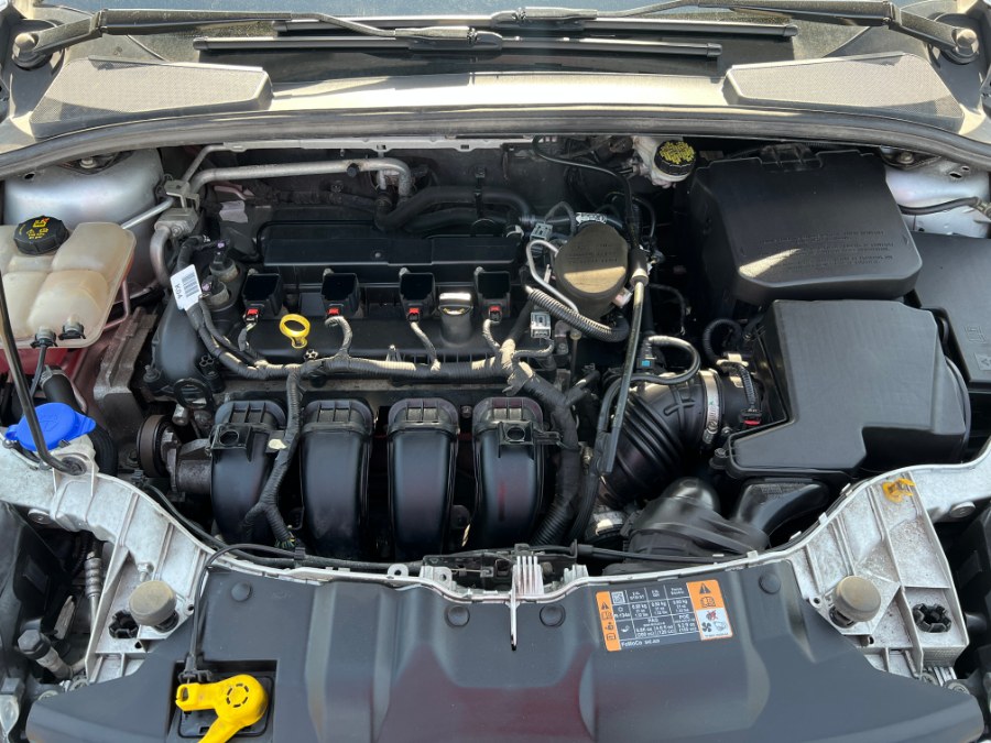 2014 Ford Focus 5dr HB SE, available for sale in Ortonville, Michigan | Marsh Auto Sales LLC. Ortonville, Michigan 2014 Ford Focus 5dr HB SE, available for sale in Ortonville, Michigan | Marsh Auto Sales LLC. Ortonville, Michigan