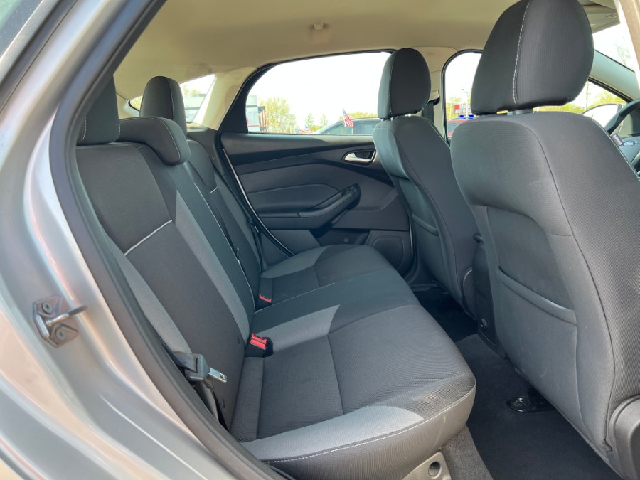 2014 Ford Focus 5dr HB SE, available for sale in Ortonville, Michigan | Marsh Auto Sales LLC. Ortonville, Michigan 2014 Ford Focus 5dr HB SE, available for sale in Ortonville, Michigan | Marsh Auto Sales LLC. Ortonville, Michigan