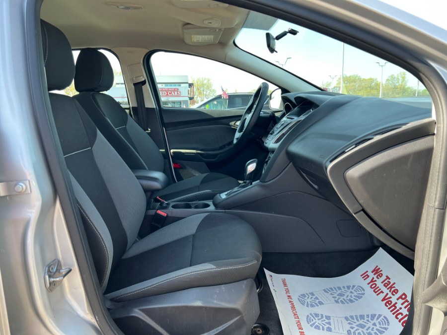 2014 Ford Focus 5dr HB SE, available for sale in Ortonville, Michigan | Marsh Auto Sales LLC. Ortonville, Michigan 2014 Ford Focus 5dr HB SE, available for sale in Ortonville, Michigan | Marsh Auto Sales LLC. Ortonville, Michigan