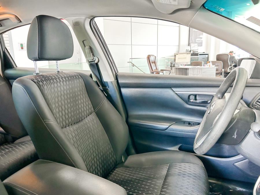 2018 Nissan Altima 2.5 S Sedan, available for sale in Franklin Square, New York | Luxury Motor Club. Franklin Square, New York 2018 Nissan Altima 2.5 S Sedan, available for sale in Franklin Square, New York | Luxury Motor Club. Franklin Square, New York