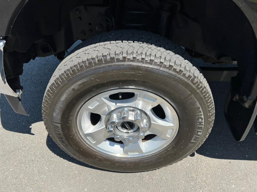 2017 Ford Super Duty F-350 SRW XLT 4WD Reg Cab 8'' Box, available for sale in Berlin, Connecticut | Tru Auto Mall. Berlin, Connecticut 2017 Ford Super Duty F-350 SRW XLT 4WD Reg Cab 8'' Box, available for sale in Berlin, Connecticut | Tru Auto Mall. Berlin, Connecticut