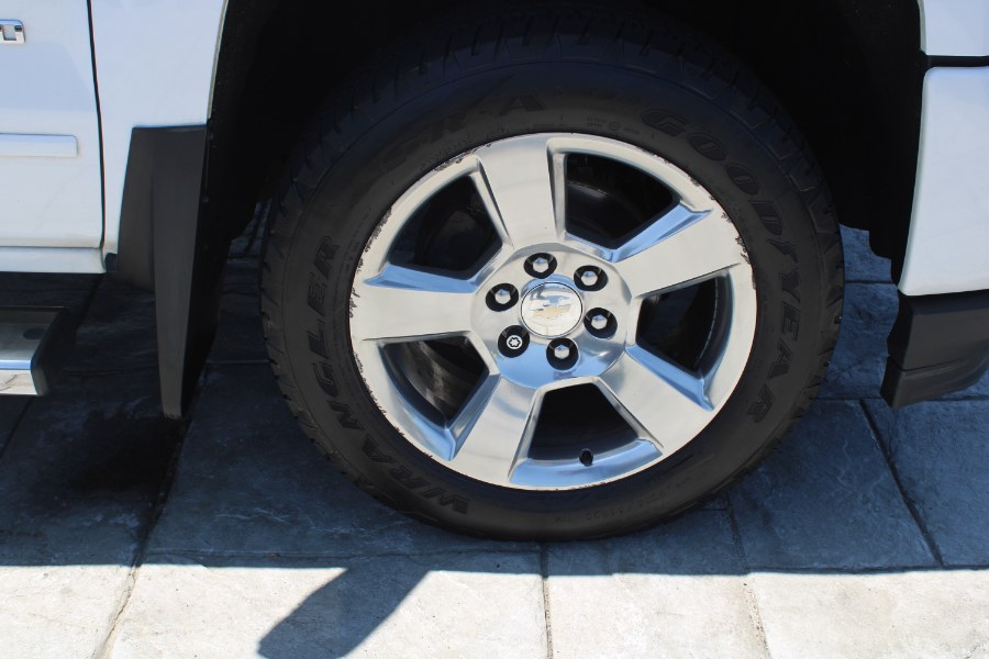2018 Chevrolet Silverado 1500 4WD Crew Cab 153.0" LT w/2LT, available for sale in Plantsville, Connecticut | Auto House of Luxury. Plantsville, Connecticut 2018 Chevrolet Silverado 1500 4WD Crew Cab 153.0" LT w/2LT, available for sale in Plantsville, Connecticut | Auto House of Luxury. Plantsville, Connecticut