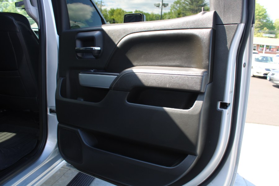 2017 Chevrolet Silverado 1500 4WD Crew Cab 143.5" LT w/2LT, available for sale in Plantsville, Connecticut | Auto House of Luxury. Plantsville, Connecticut 2017 Chevrolet Silverado 1500 4WD Crew Cab 143.5" LT w/2LT, available for sale in Plantsville, Connecticut | Auto House of Luxury. Plantsville, Connecticut