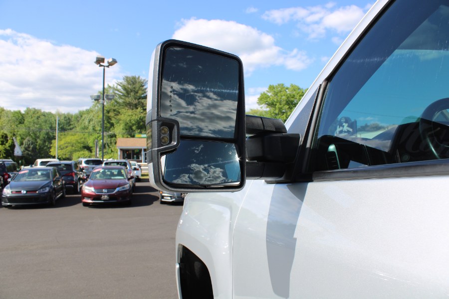 2017 Chevrolet Silverado 1500 4WD Crew Cab 143.5" LT w/2LT, available for sale in Plantsville, Connecticut | Auto House of Luxury. Plantsville, Connecticut 2017 Chevrolet Silverado 1500 4WD Crew Cab 143.5" LT w/2LT, available for sale in Plantsville, Connecticut | Auto House of Luxury. Plantsville, Connecticut