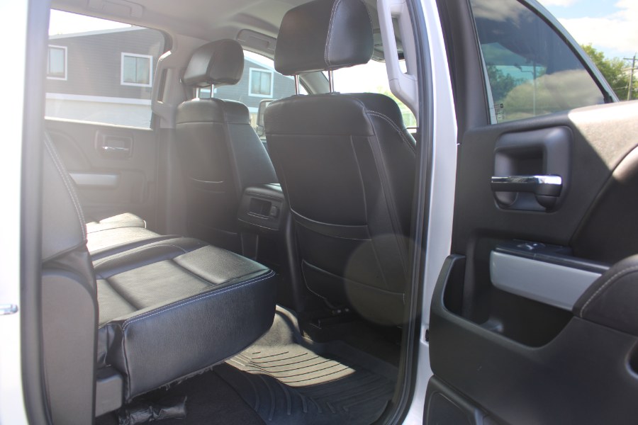 2017 Chevrolet Silverado 1500 4WD Crew Cab 143.5" LT w/2LT, available for sale in Plantsville, Connecticut | Auto House of Luxury. Plantsville, Connecticut 2017 Chevrolet Silverado 1500 4WD Crew Cab 143.5" LT w/2LT, available for sale in Plantsville, Connecticut | Auto House of Luxury. Plantsville, Connecticut