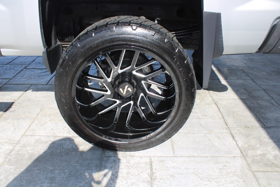 2017 Chevrolet Silverado 1500 4WD Crew Cab 143.5" LT w/2LT, available for sale in Plantsville, Connecticut | Auto House of Luxury. Plantsville, Connecticut 2017 Chevrolet Silverado 1500 4WD Crew Cab 143.5" LT w/2LT, available for sale in Plantsville, Connecticut | Auto House of Luxury. Plantsville, Connecticut